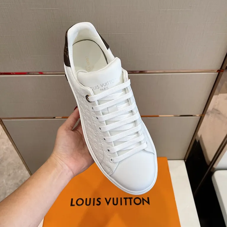 Louis Vuitton Shoe 